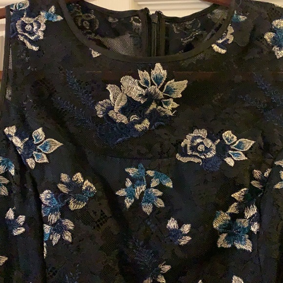 White House Black Market Dress Size 6 blue silver - Picture 2 of 14